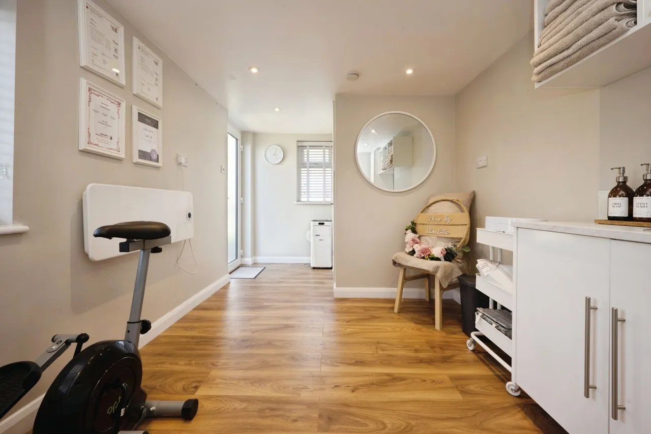 Sudeley Walk, Bedford, MK41, photo 18
