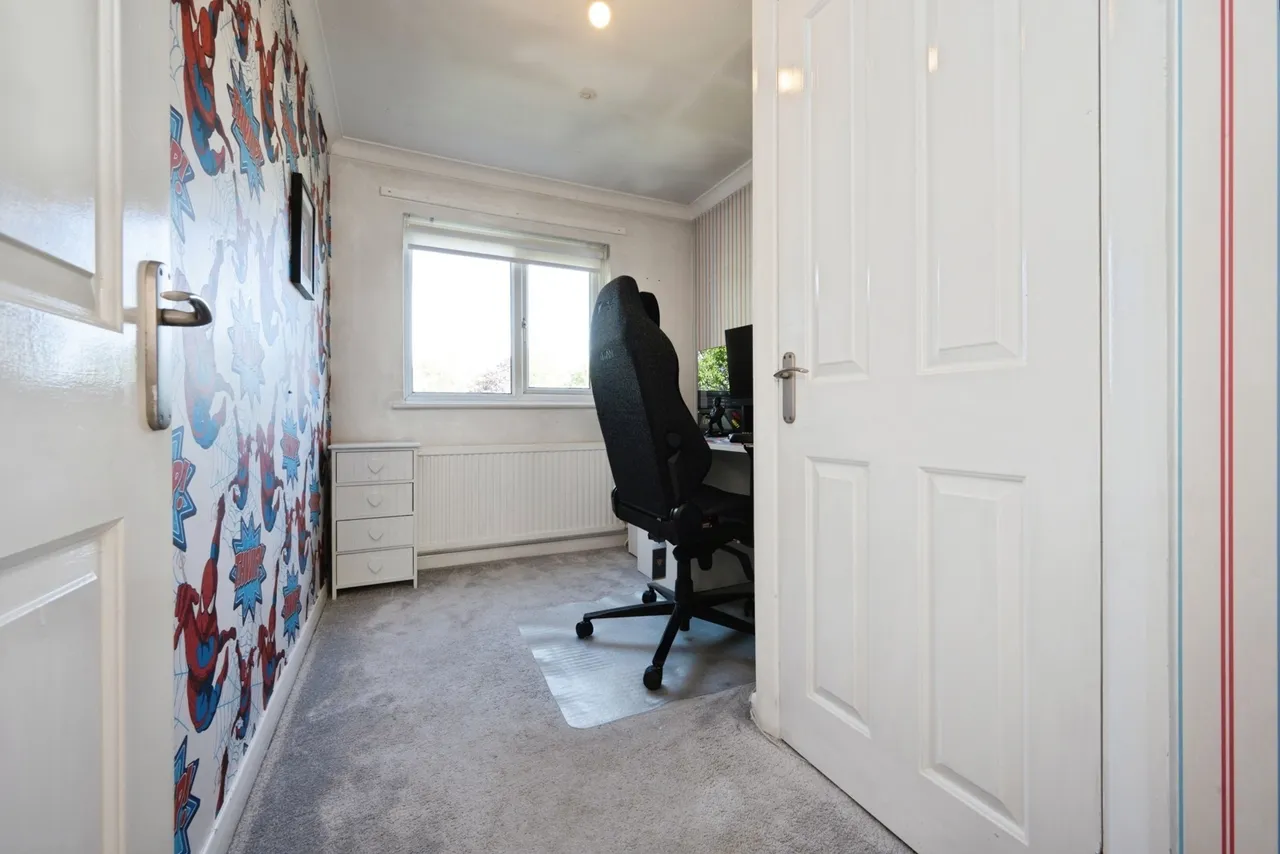 Sudeley Walk, Bedford, MK41, photo 11