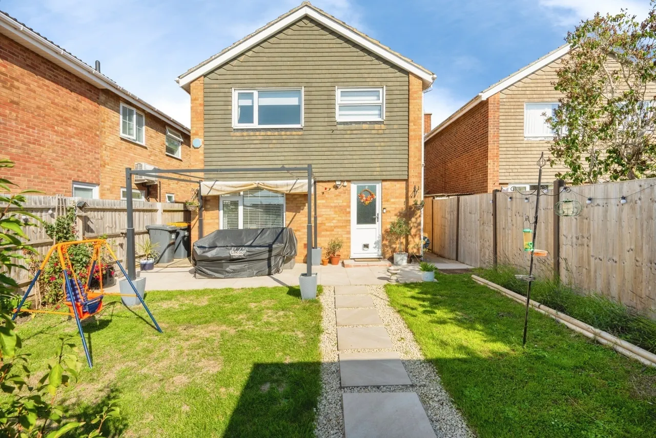Sudeley Walk, Bedford, MK41, photo 12
