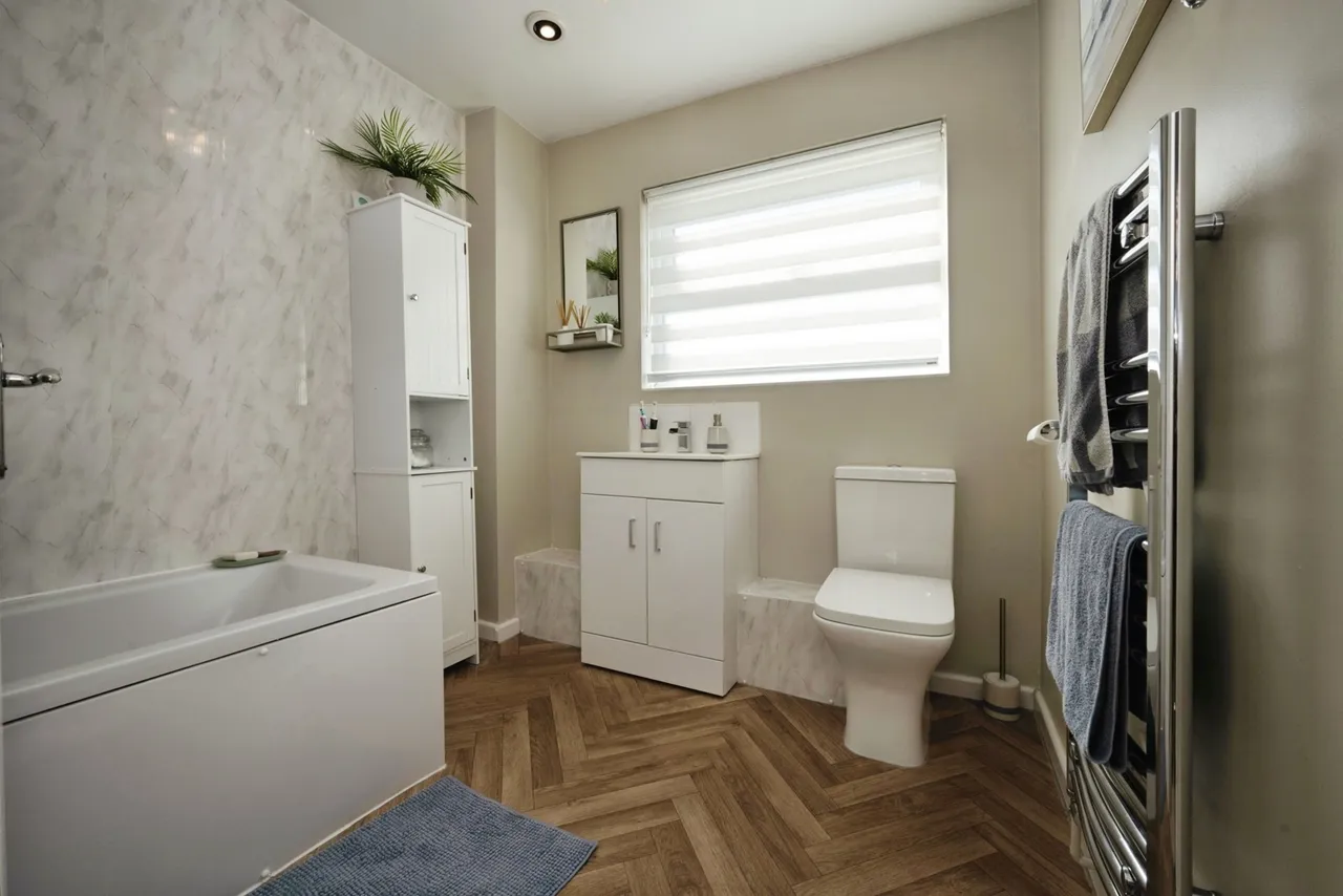 Sudeley Walk, Bedford, MK41, photo 22