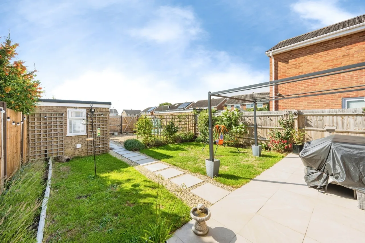 Sudeley Walk, Bedford, MK41, photo 16