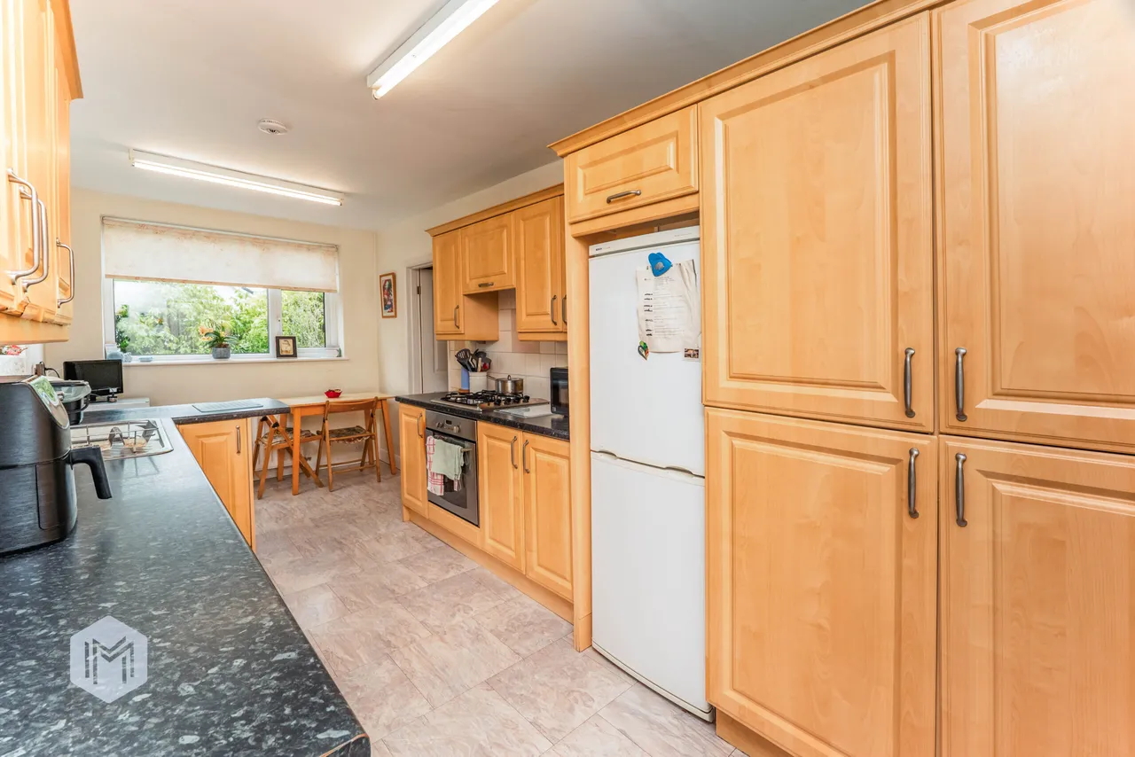 Lowercroft Road, Bury, BL8 2EY, photo 8