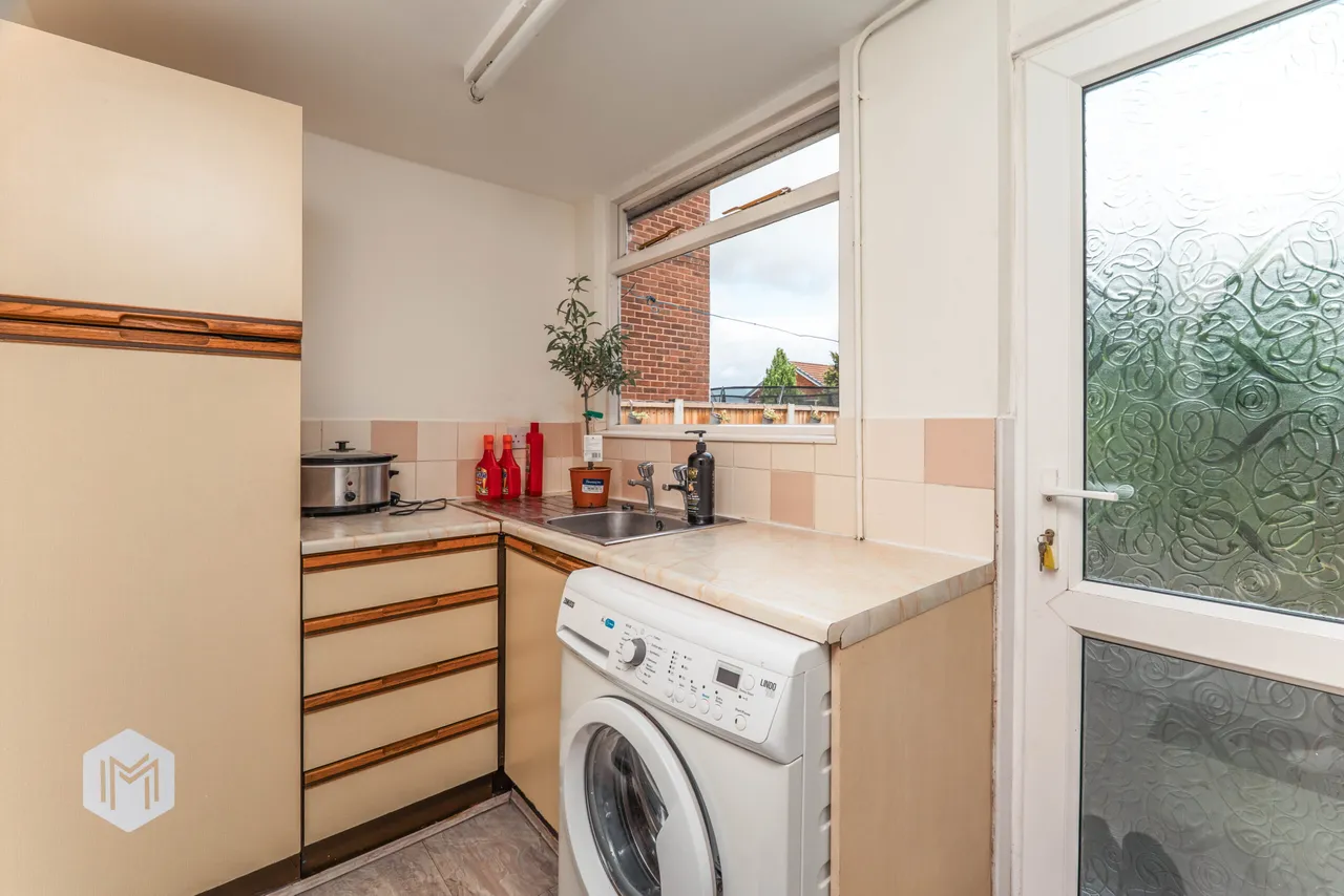Lowercroft Road, Bury, BL8 2EY, photo 17