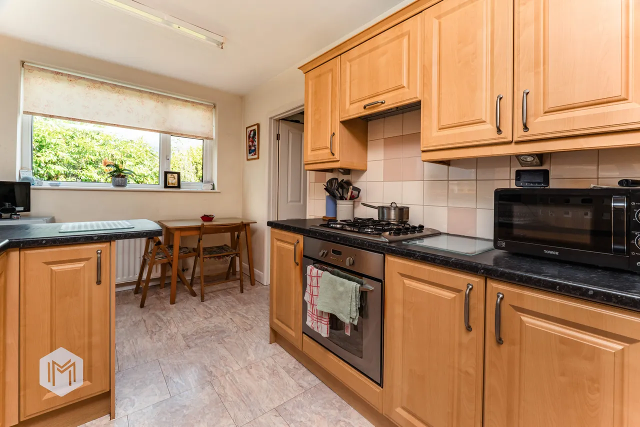 Lowercroft Road, Bury, BL8 2EY, photo 7