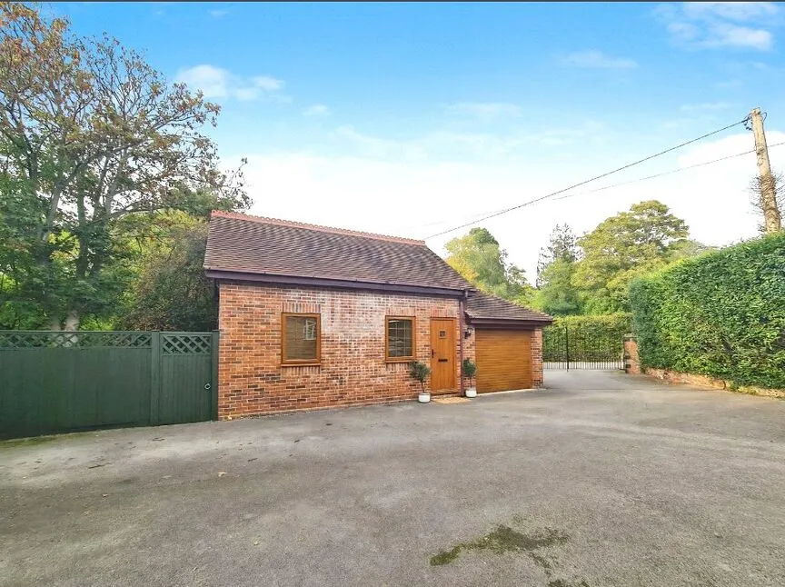 2 bed house to rent, Outlands Lane, Curdridge, SO30