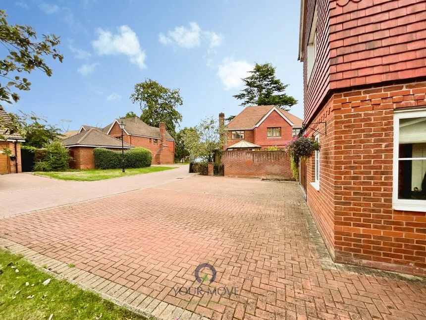 Greyfriars Drive, Bromsgrove, Worcestershire, B61, photo 4