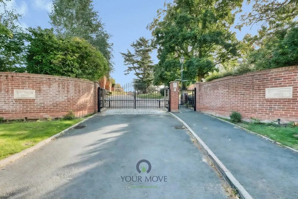 Greyfriars Drive, Bromsgrove, Worcestershire, B61, photo 5