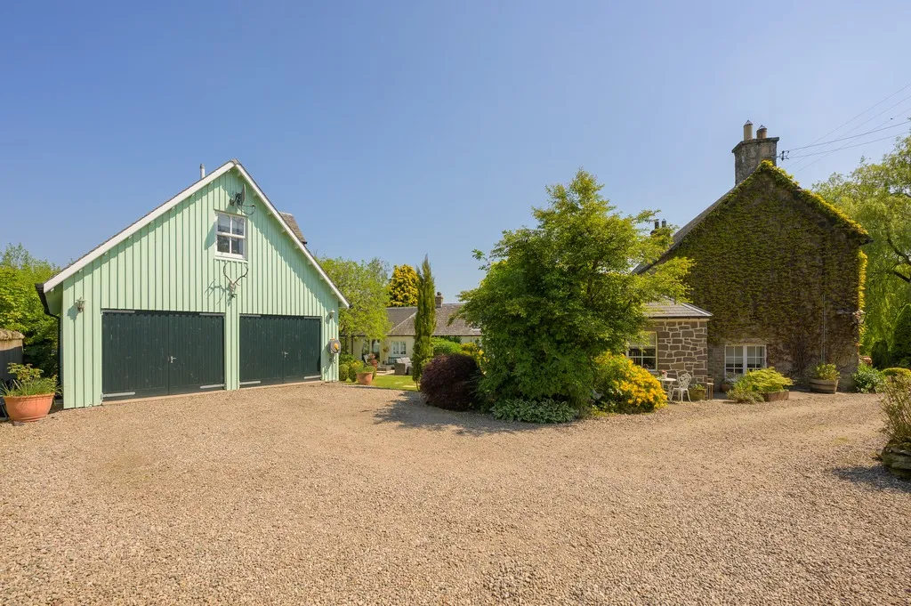 Bankfoot, Perthshire, PH1 4BY, photo 38