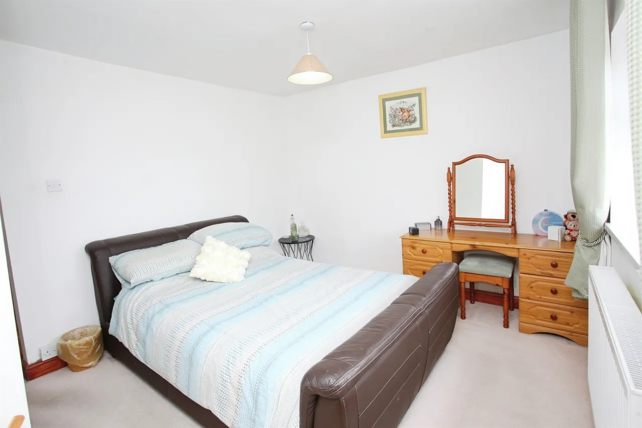 Overdene Blackwood, NP12, photo 8