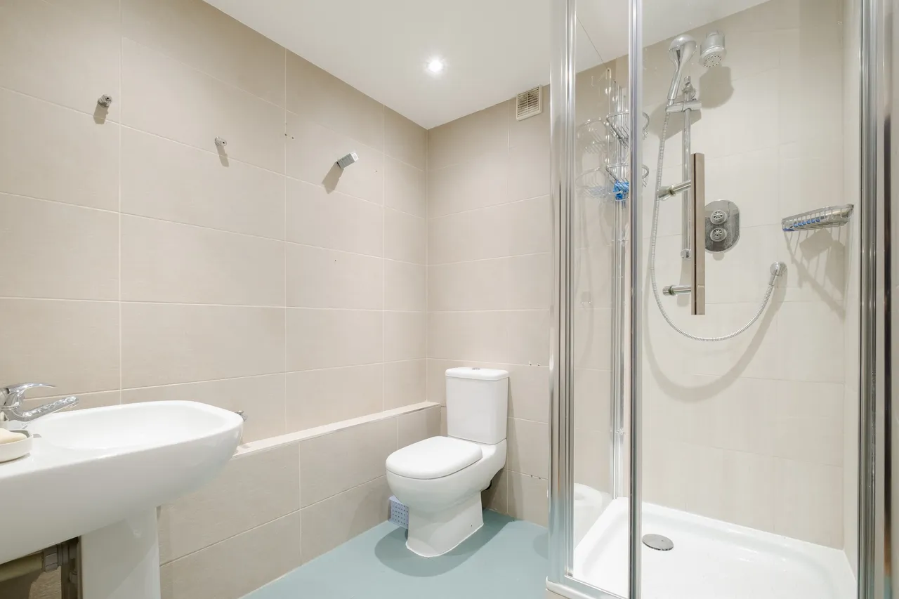 Gloucester Avenue, London, NW1, photo 6