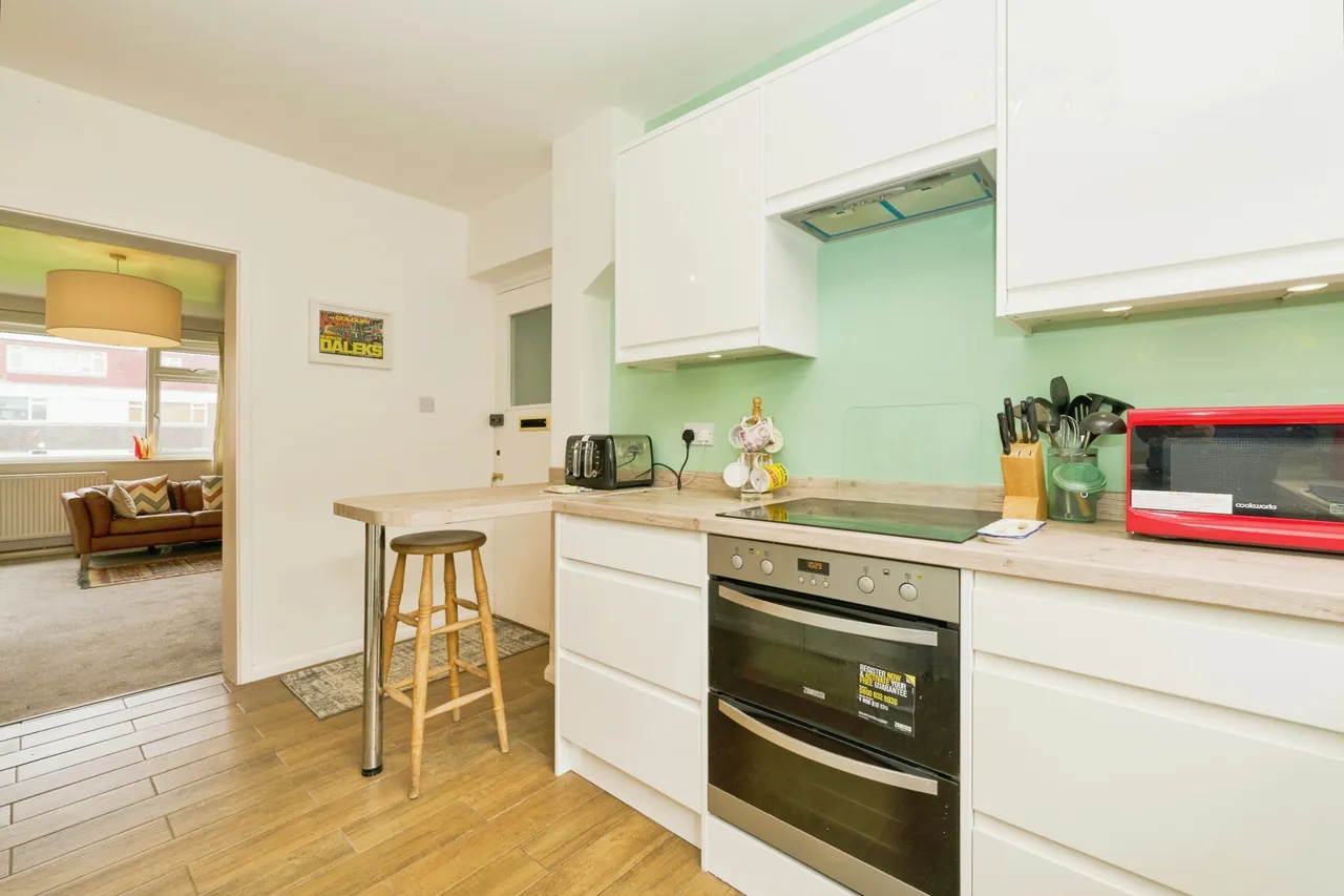 Deer Park Close, Kingston Upon Thames, KT2, photo 3