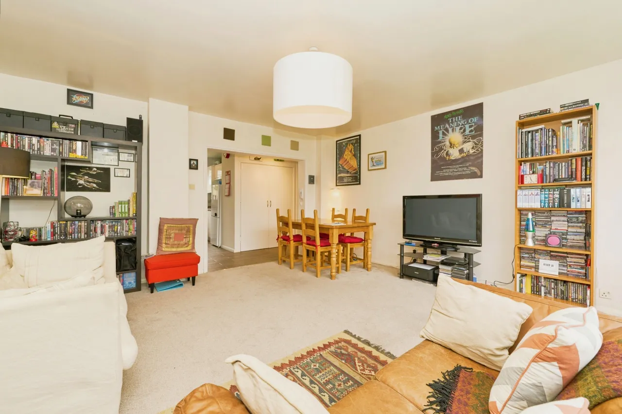 Deer Park Close, Kingston Upon Thames, KT2, photo 7