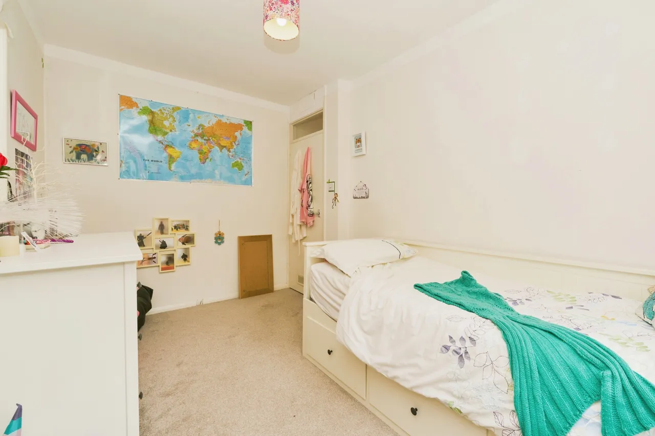 Deer Park Close, Kingston Upon Thames, KT2, photo 12
