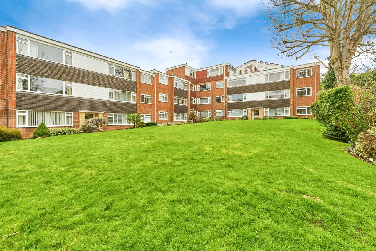 Deer Park Close, Kingston Upon Thames, KT2, photo 15