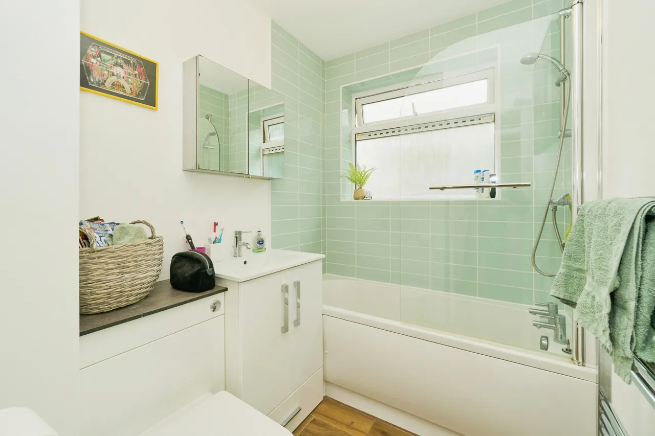 Deer Park Close, Kingston Upon Thames, KT2, photo 13