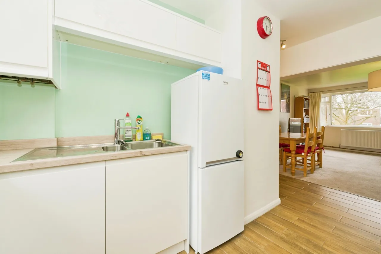 Deer Park Close, Kingston Upon Thames, KT2, photo 5