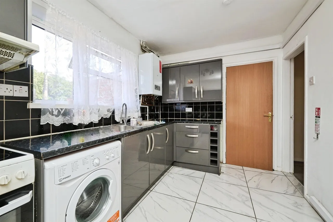 Paston Ridings PETERBOROUGH, PE4, photo 5