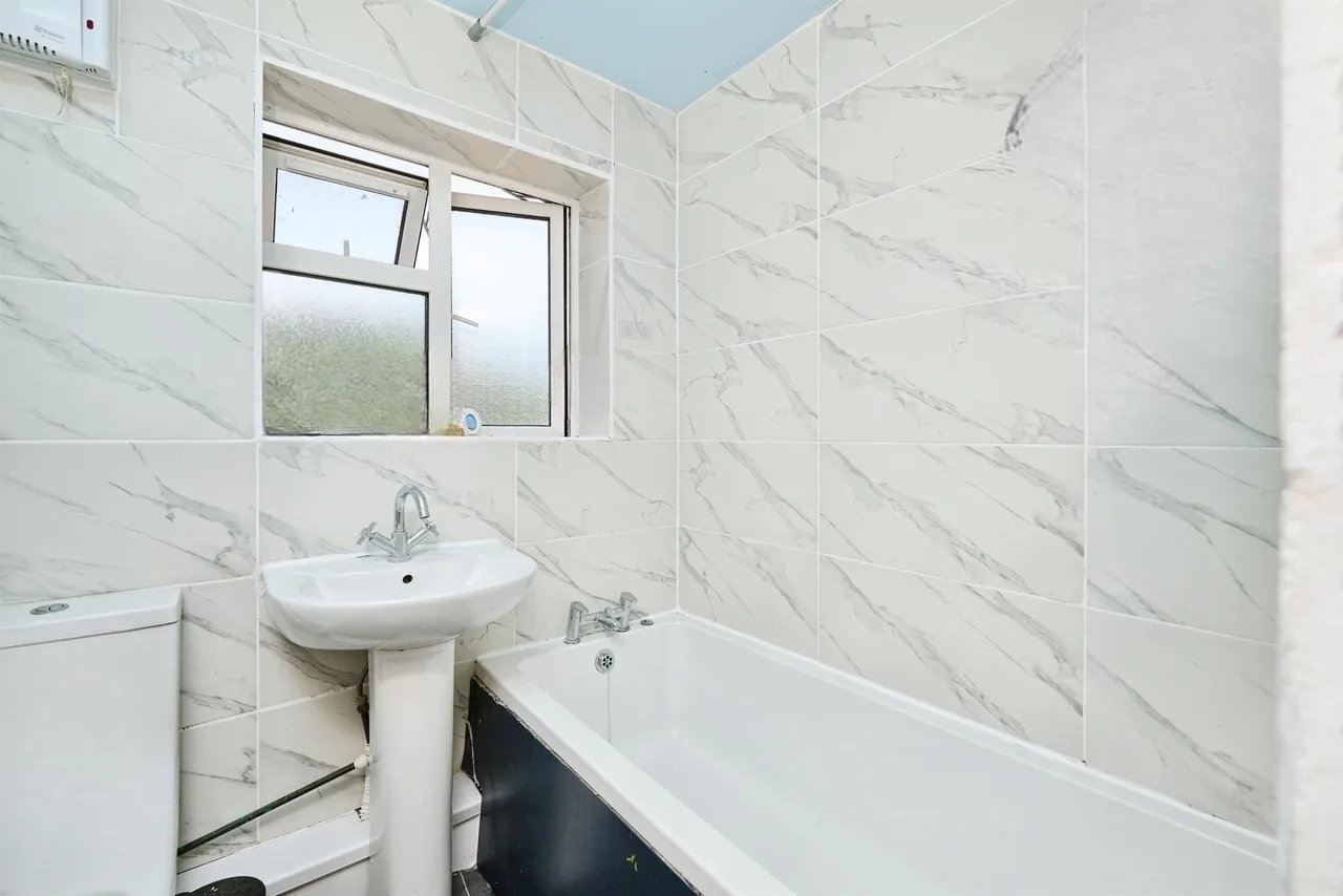 Paston Ridings PETERBOROUGH, PE4, photo 11