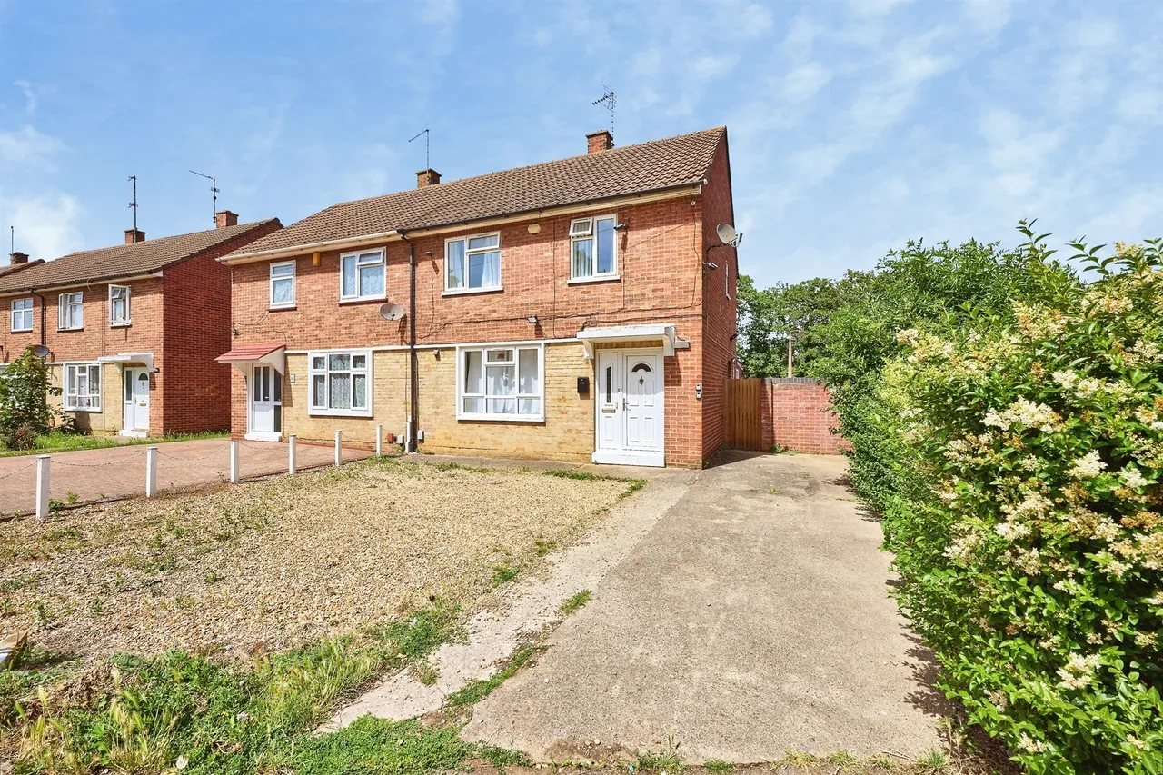 3 bed house for sale, Paston Ridings PETERBOROUGH, PE4