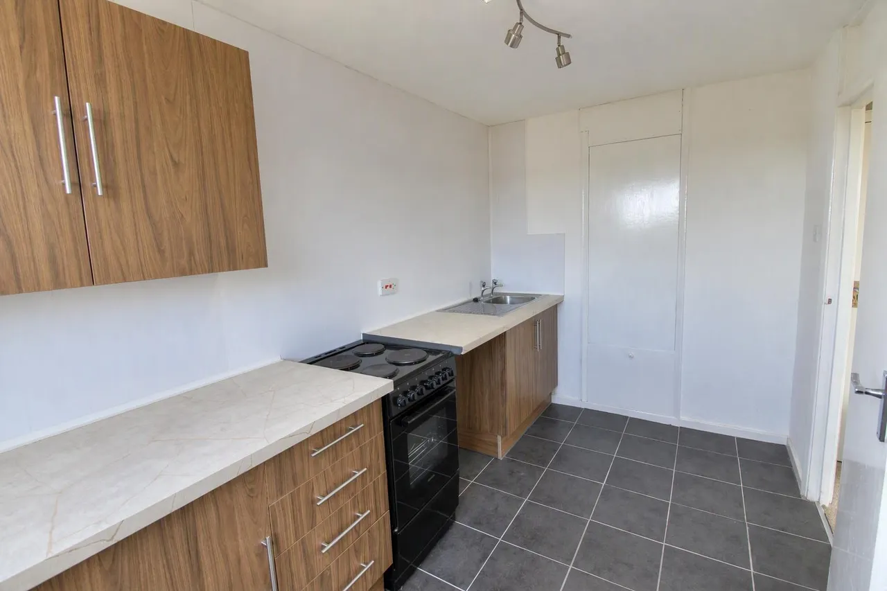 St. Cecilia Close, Kidderminster, DY10, photo 7