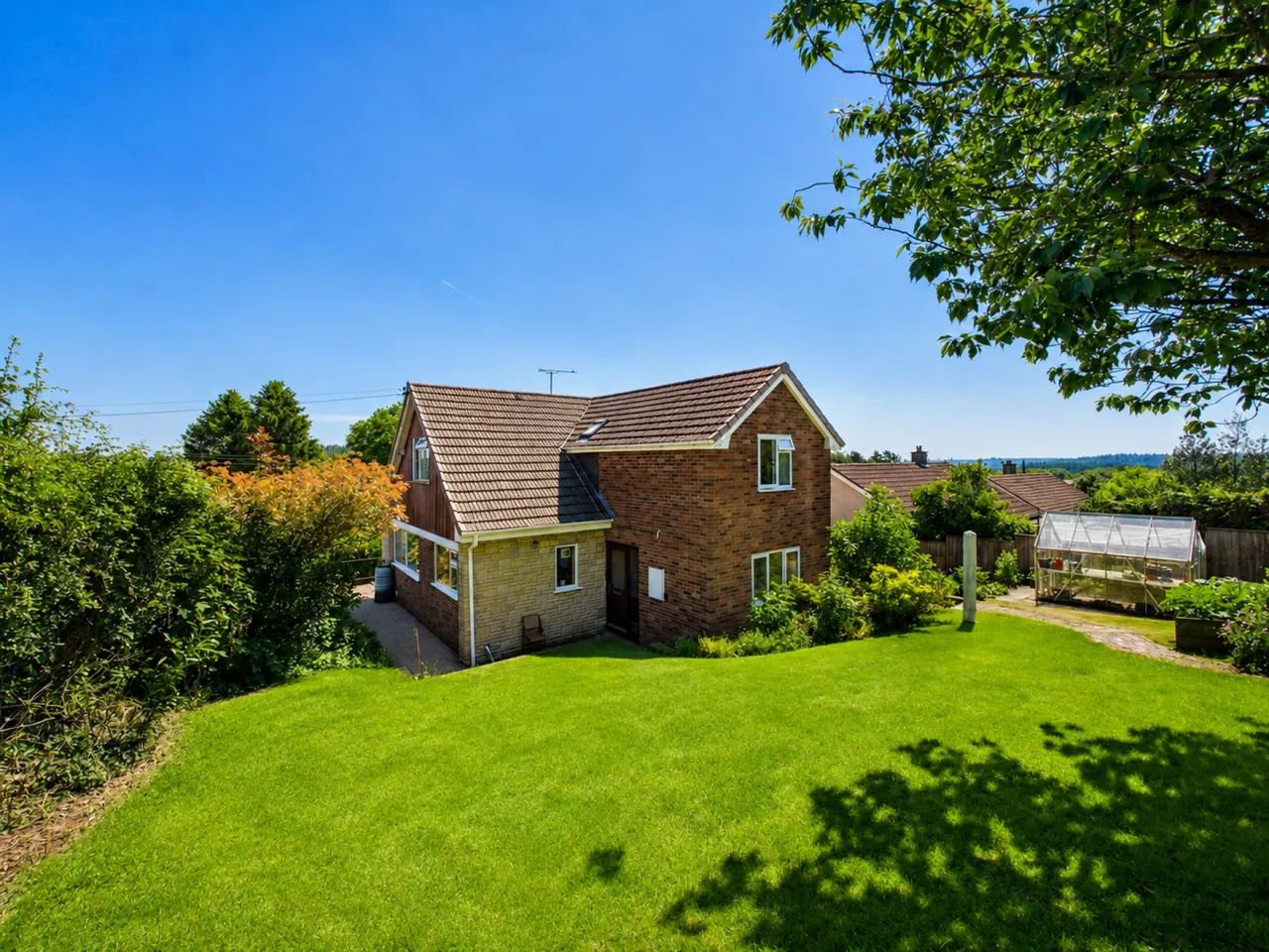 Marsh Hill, Sling, GL16, photo 2