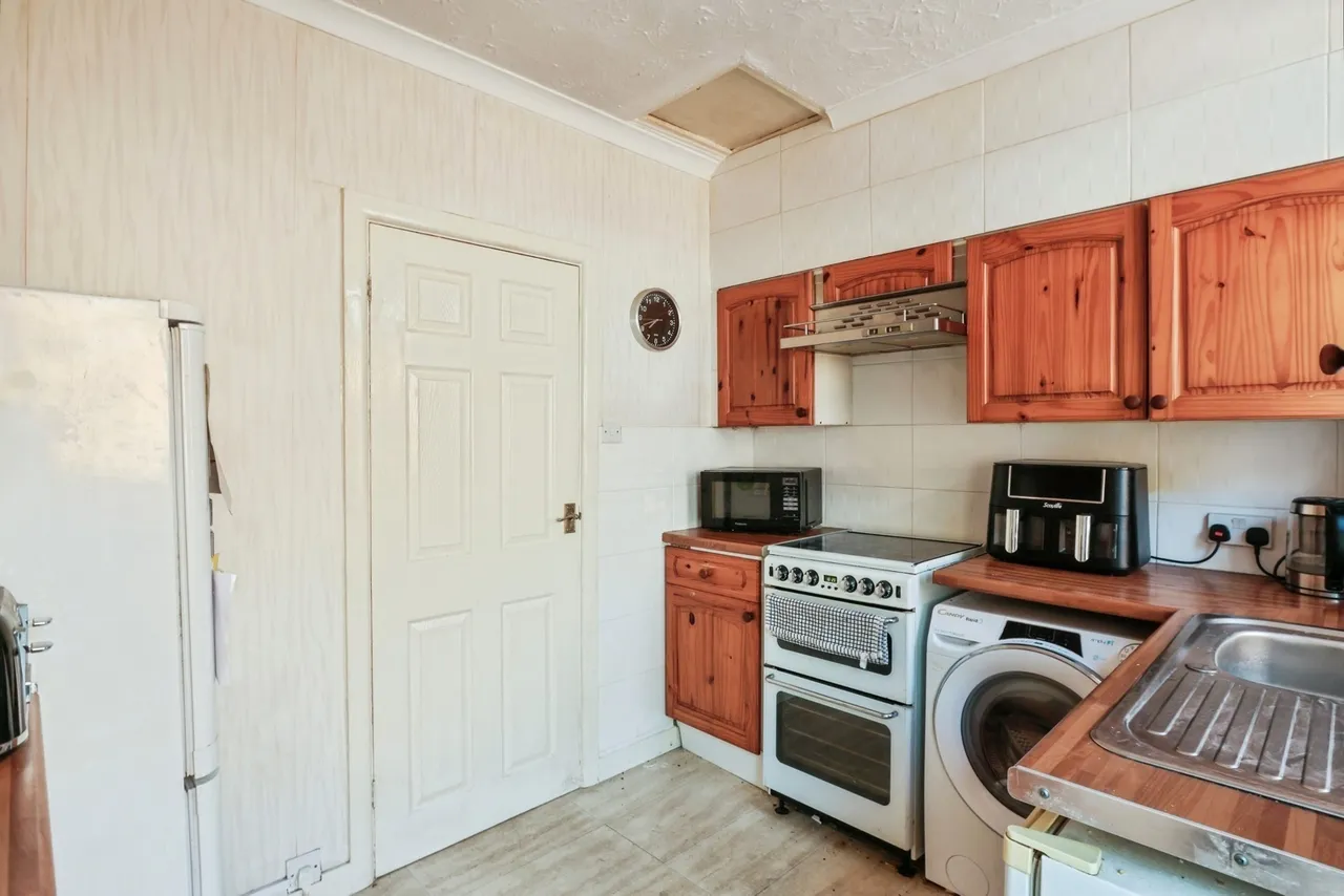 Blandford Road, Poole, BH15, photo 5