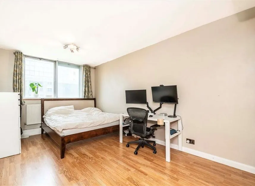 Upper Ground, Southwark, SE1, photo 5