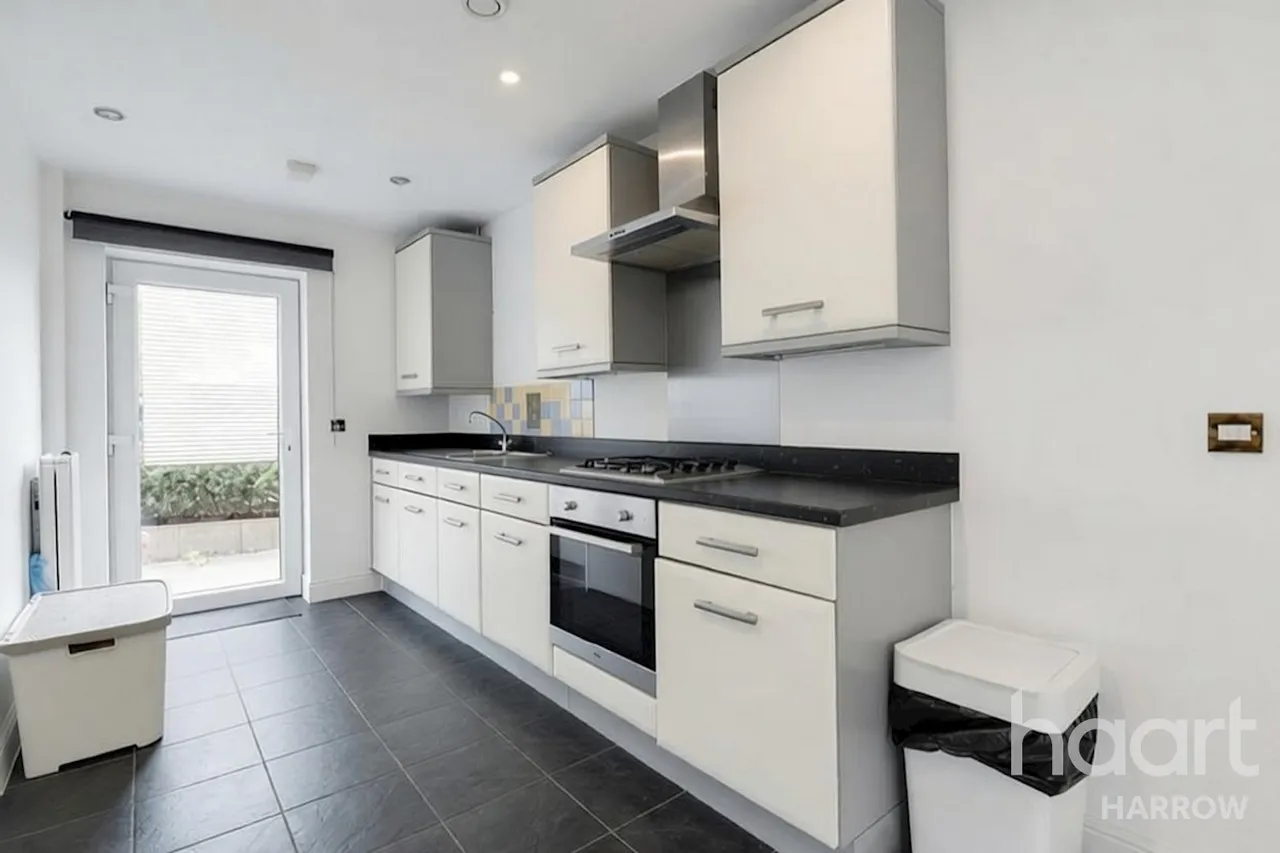Juniper Close, Harrow, HA2, photo 8