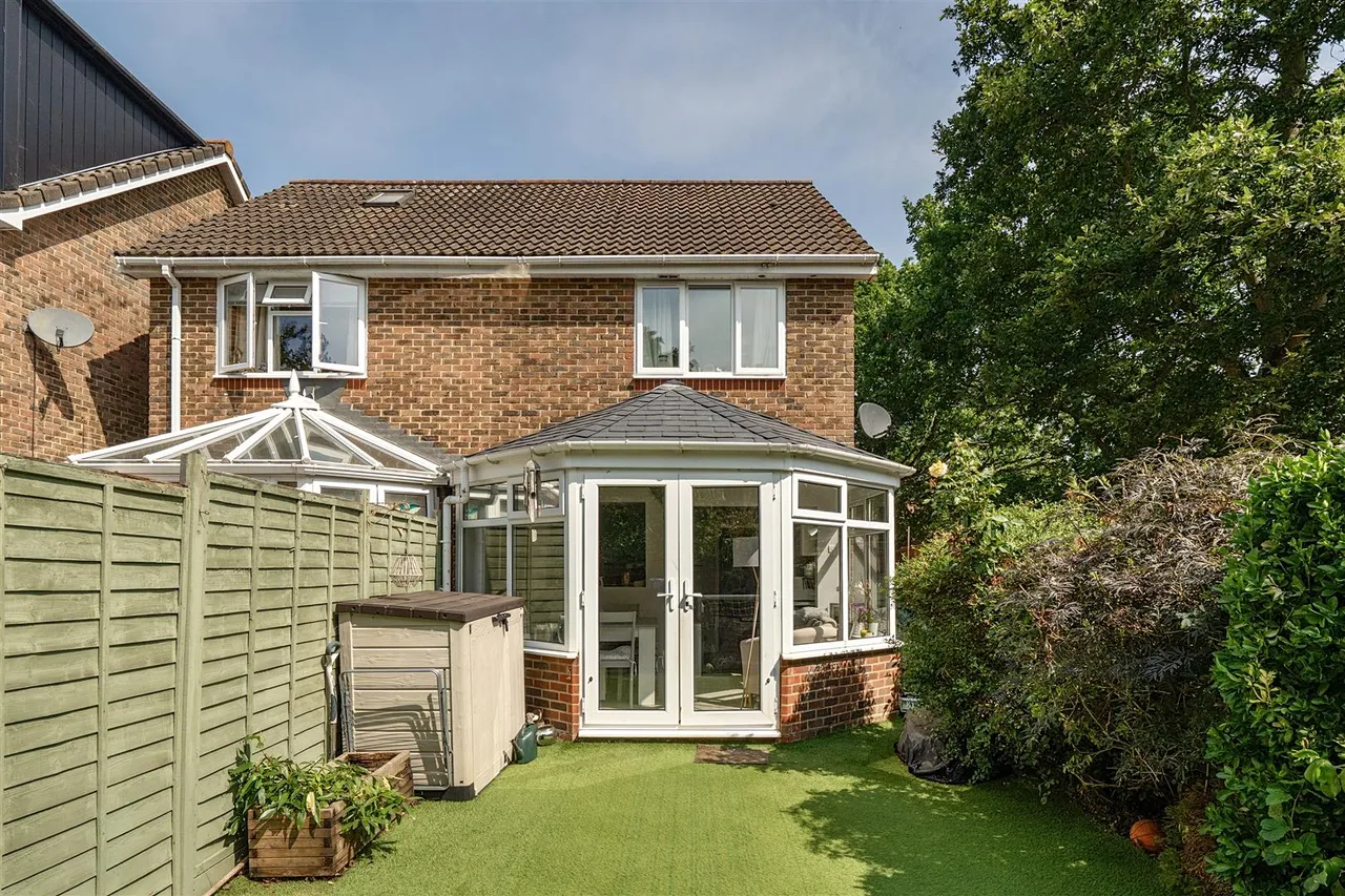 Albacore Avenue, Warsash, photo 11
