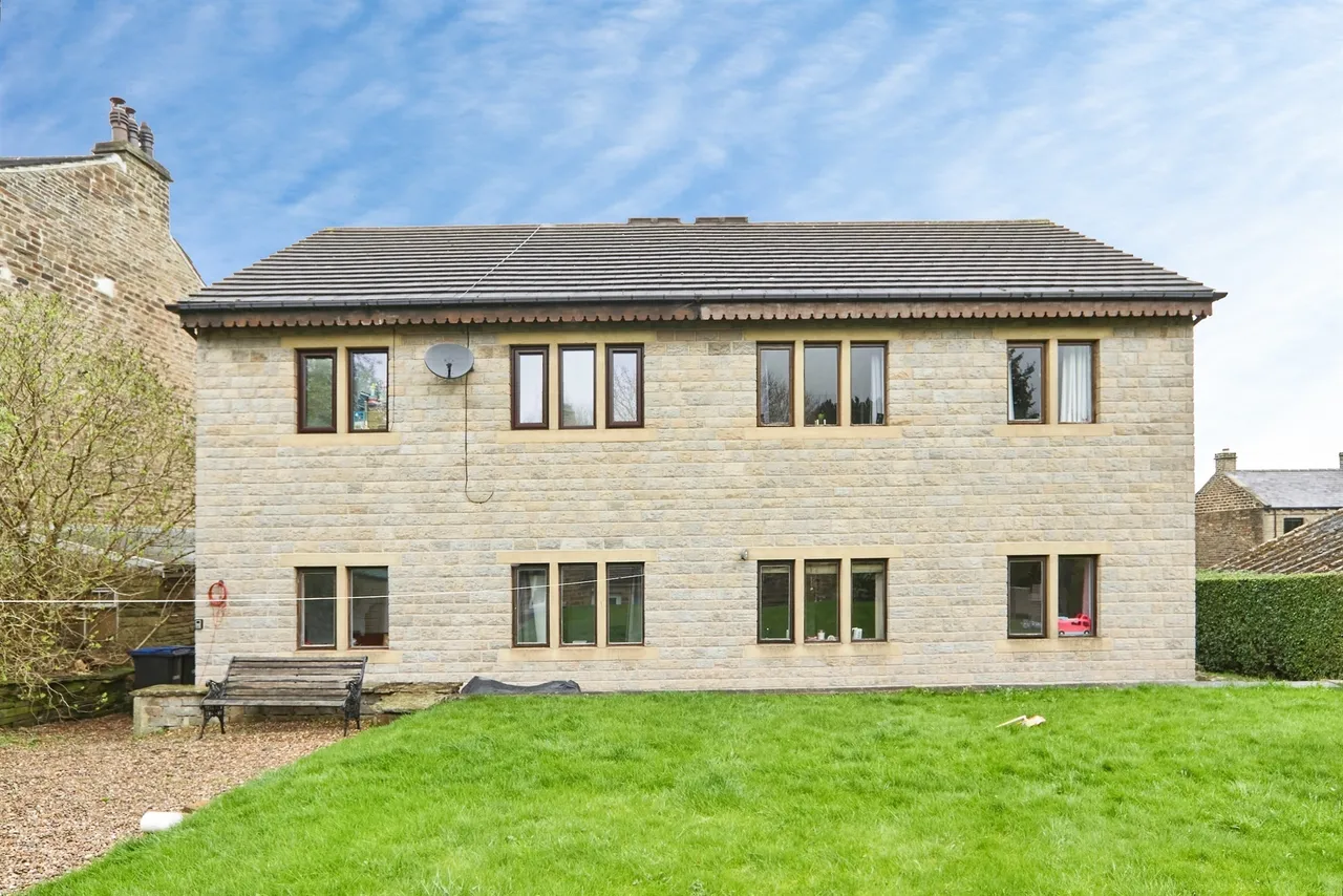 Hollings Street, Bingley, BD16, photo 13
