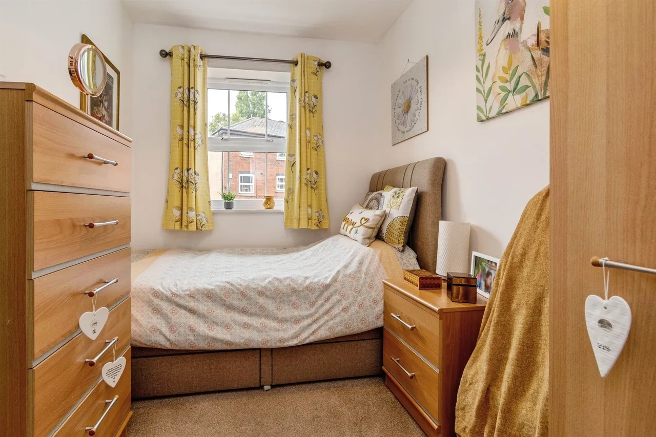 Drayman Close, Walsall, WS1, photo 8