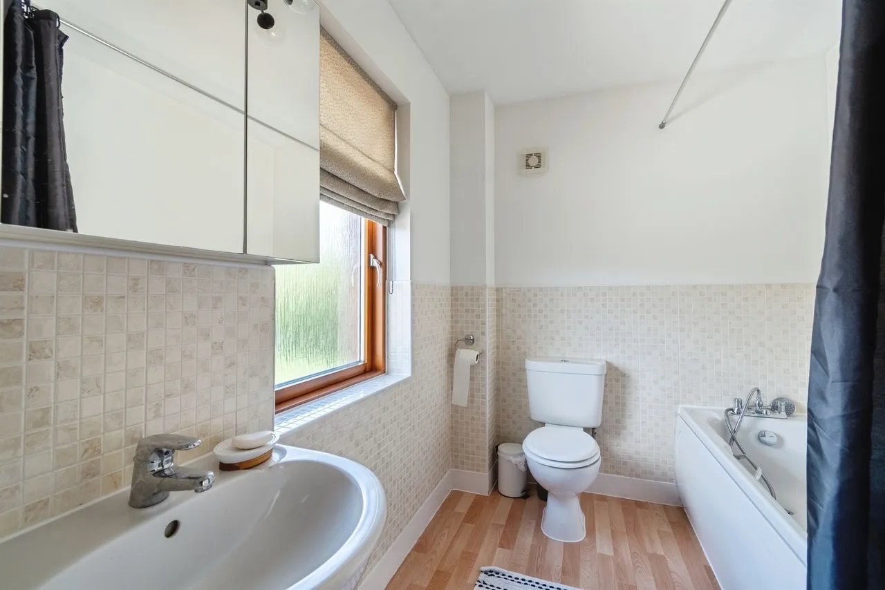 Great Mead, Chippenham, SN15, photo 15