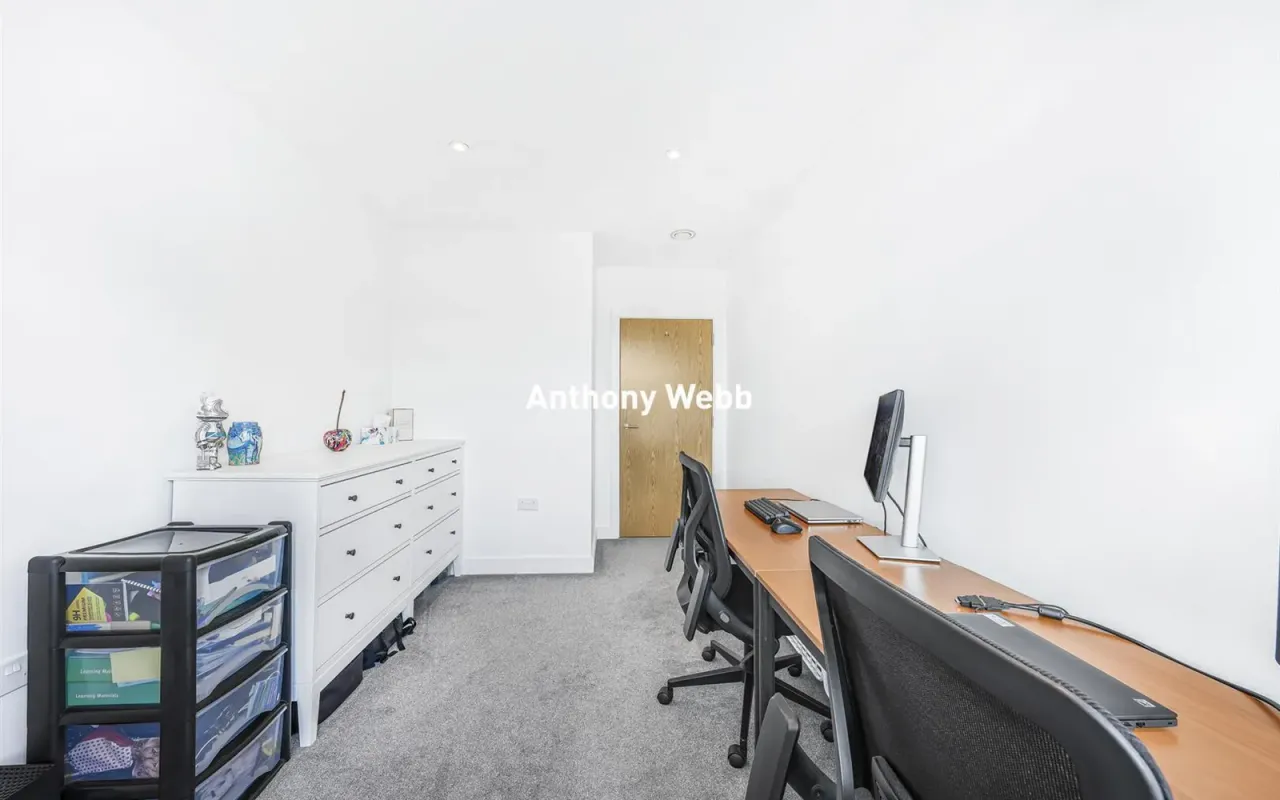 Belgrave Close, Oakwood, N14, photo 11