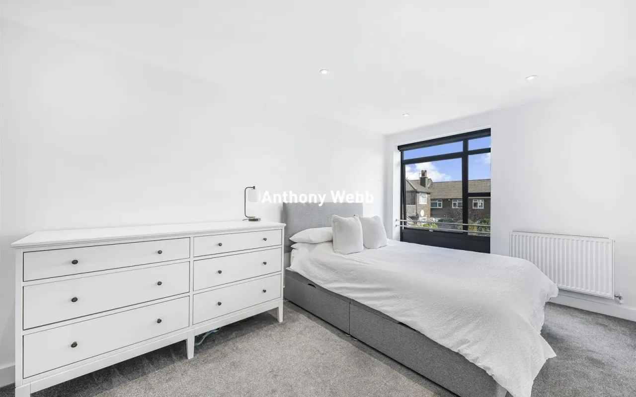Belgrave Close, Oakwood, N14, photo 8