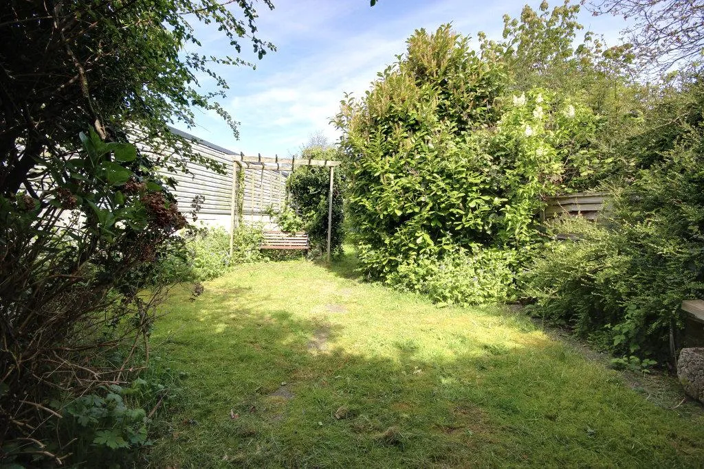 New Village Road, Cottingham, photo 12