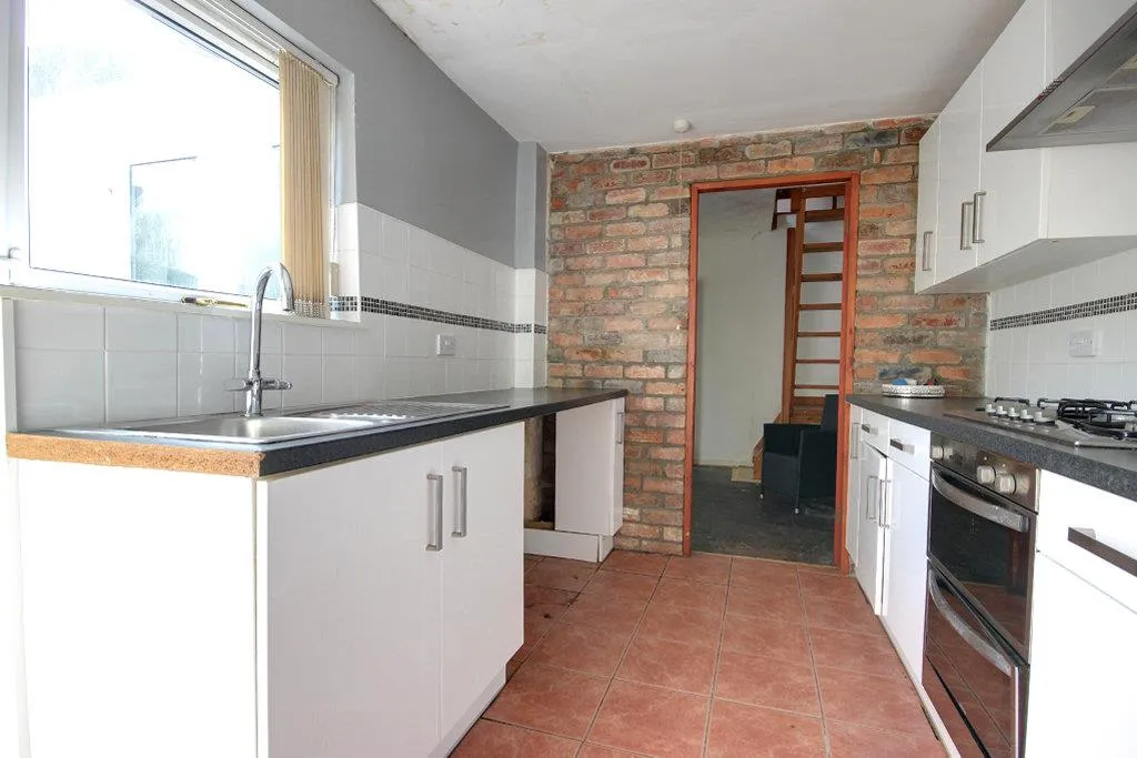 New Village Road, Cottingham, photo 8