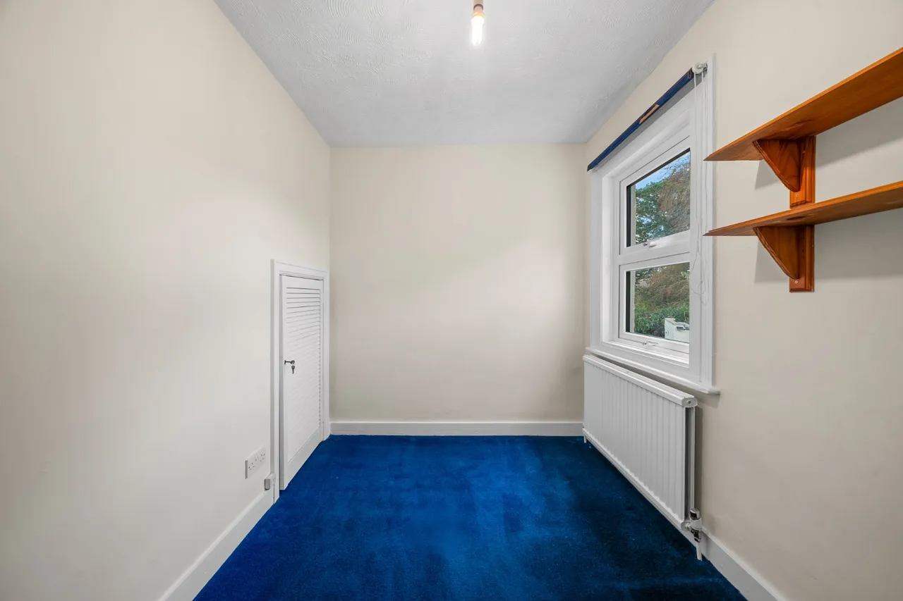 Church Road, Byfleet, KT14, photo 14