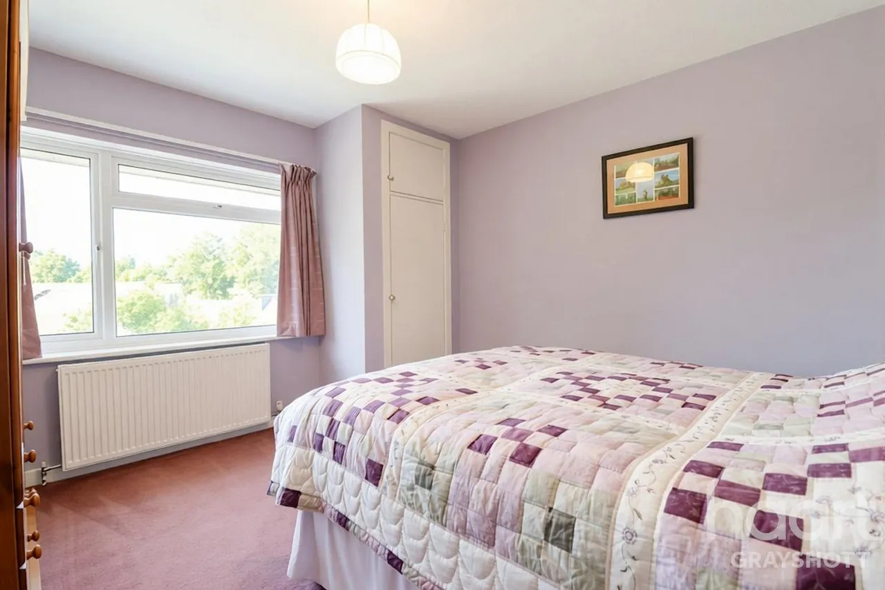 Shepherds Way, Liphook, GU30, photo 12