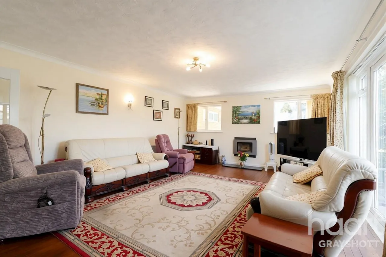Shepherds Way, Liphook, GU30, photo 17