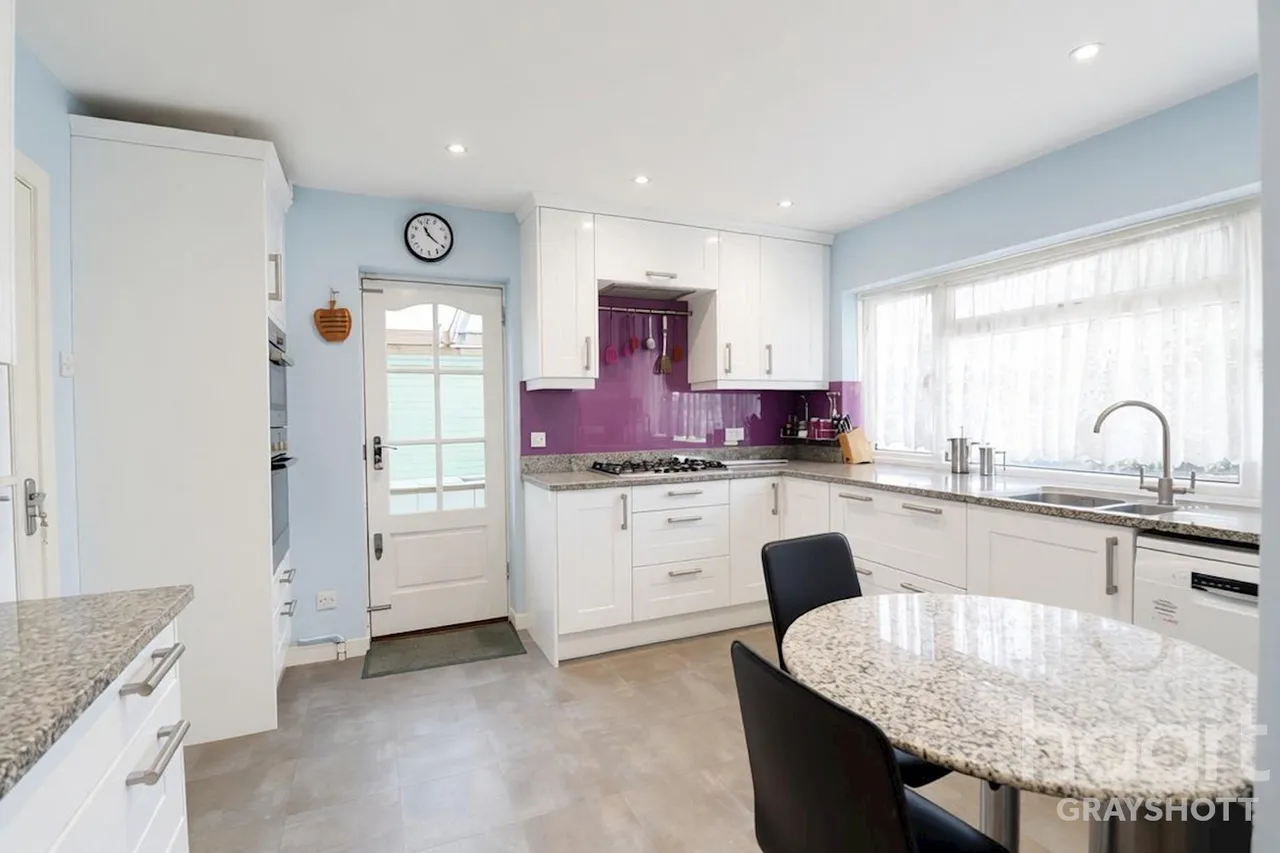 Shepherds Way, Liphook, GU30, photo 4
