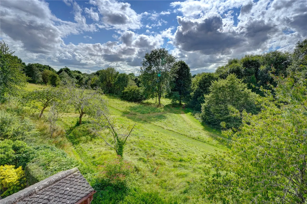Bainbrigge Avenue, Droitwich, Worcestershire, WR9 7AT, photo 44