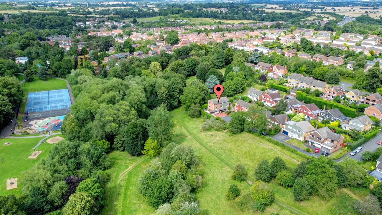 Bainbrigge Avenue, Droitwich, Worcestershire, WR9 7AT, photo 49