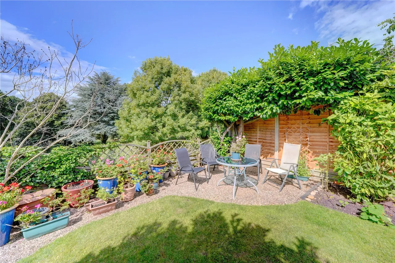 Bainbrigge Avenue, Droitwich, Worcestershire, WR9 7AT, photo 24