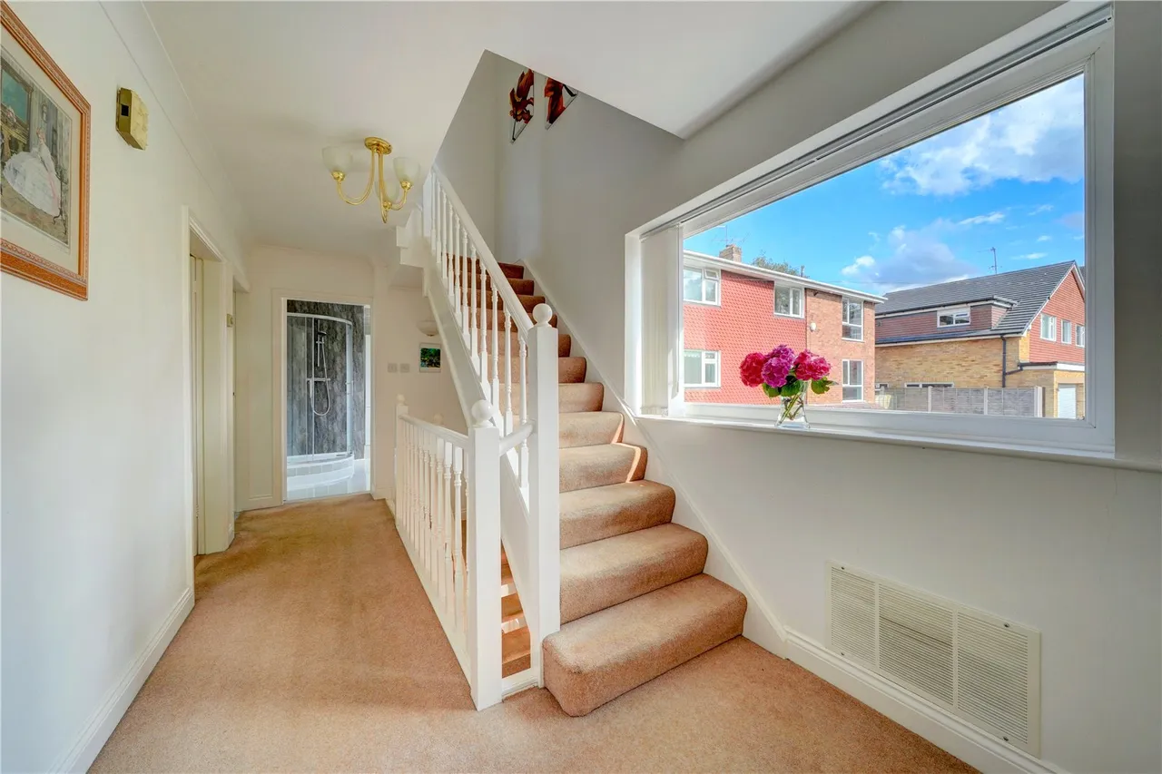 Bainbrigge Avenue, Droitwich, Worcestershire, WR9 7AT, photo 16