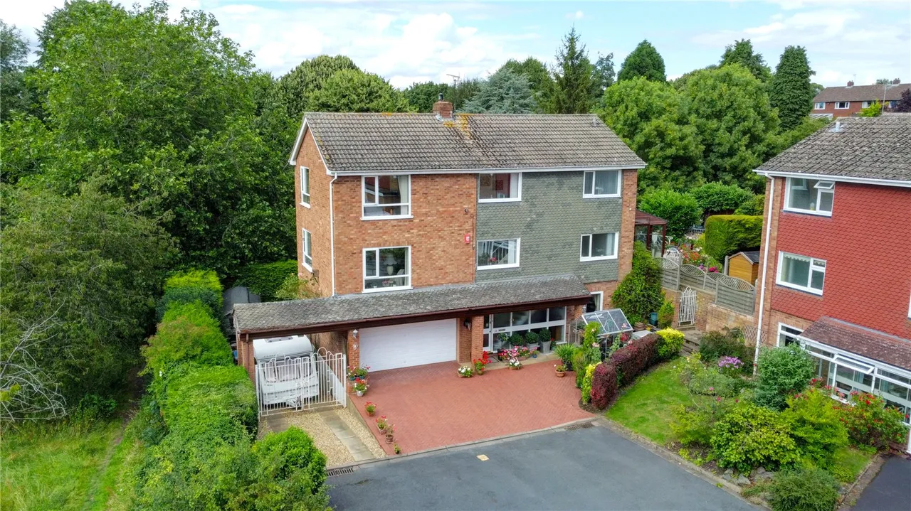 4 bed house for sale — Bainbrigge Avenue, Droitwich, Worcestershire, WR9 7AT