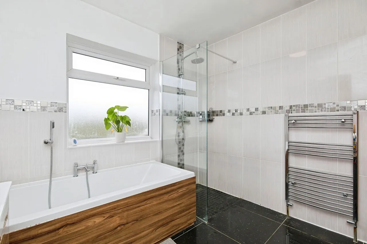 Woodville Road, Swadlincote, DE11, photo 18