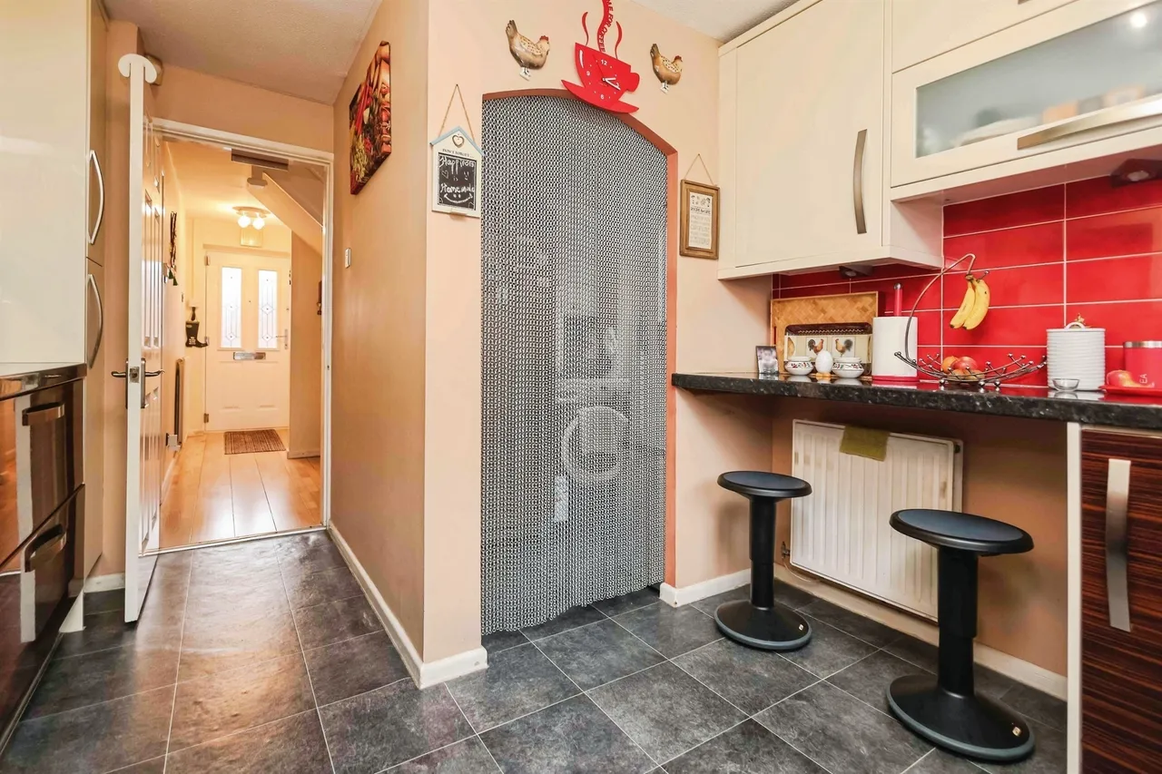 Sandringham Road, HALESOWEN, photo 12