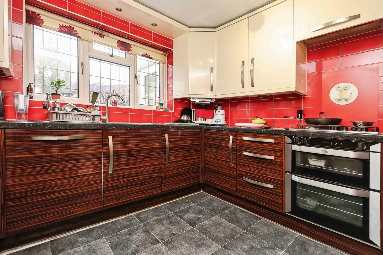 Sandringham Road, HALESOWEN, photo 11