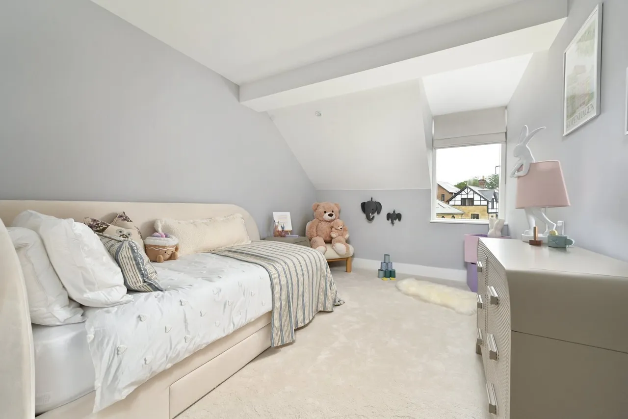 Ardingly Road, Lindfield, RH16, photo 12