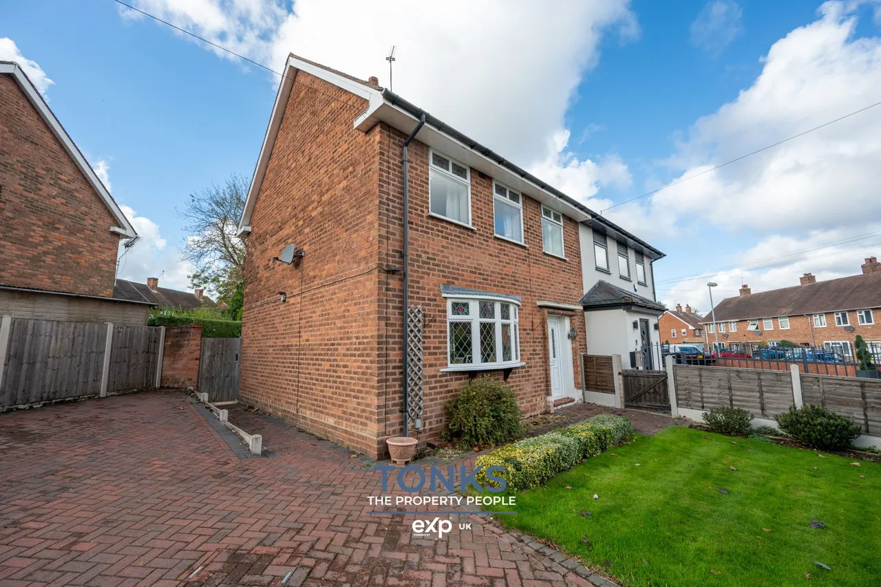 3 bed house for sale, Hopedale Road, Quinton, B32